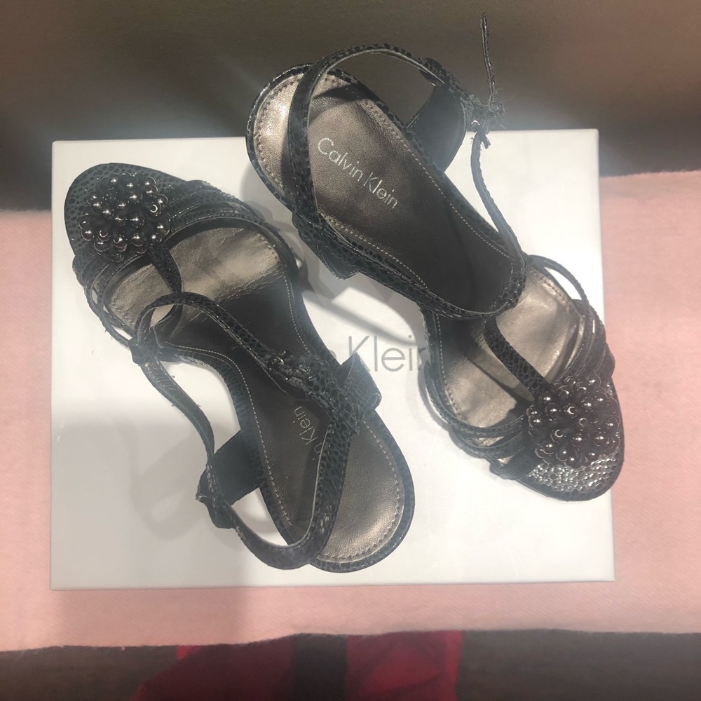 Calvin Klein “Rajah PBBL” Heels - Picture 3 of 3